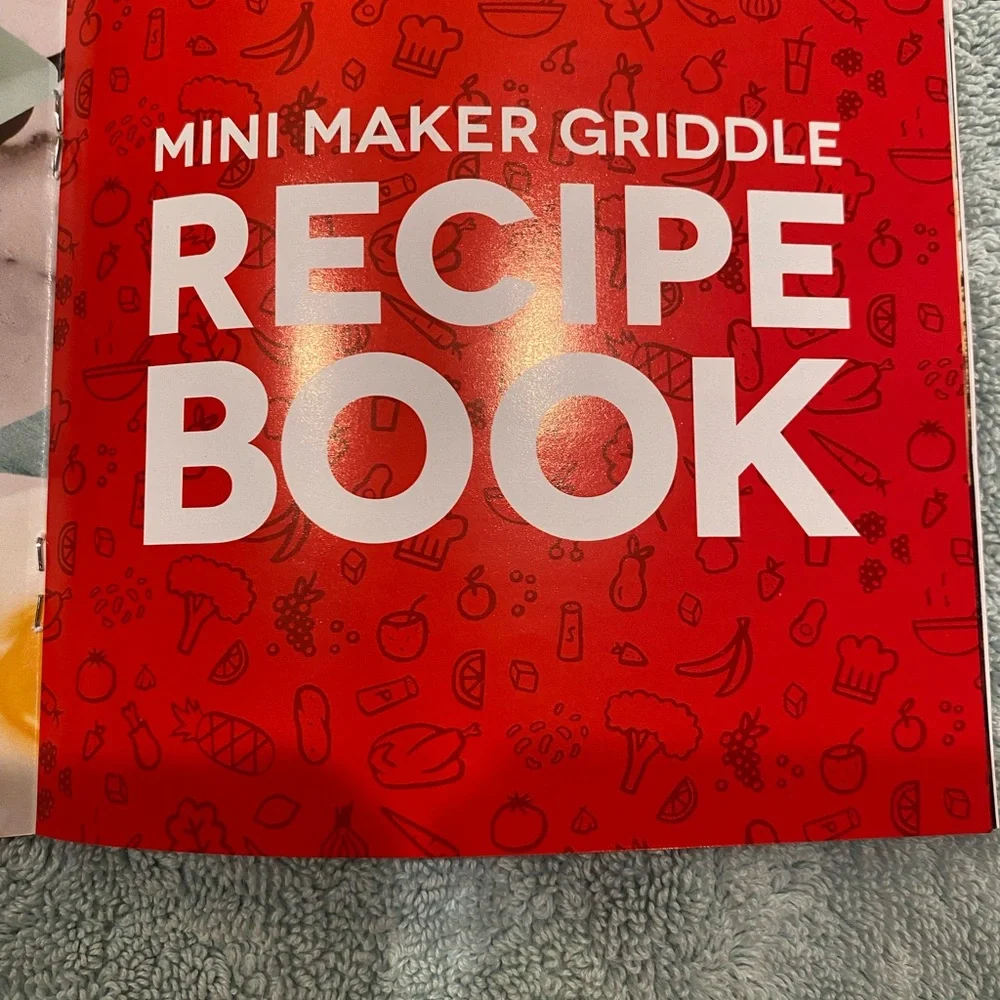 💲🔻CLEARANCE🔻 Dash Mini Maker Griddle - Picture 2 of 5